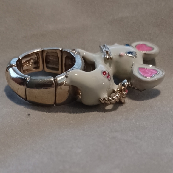 NWOT White Pink Ceramic Golden Rhinestone Mouse Heart Stretchy Fashion Ring - Picture 4 of 11